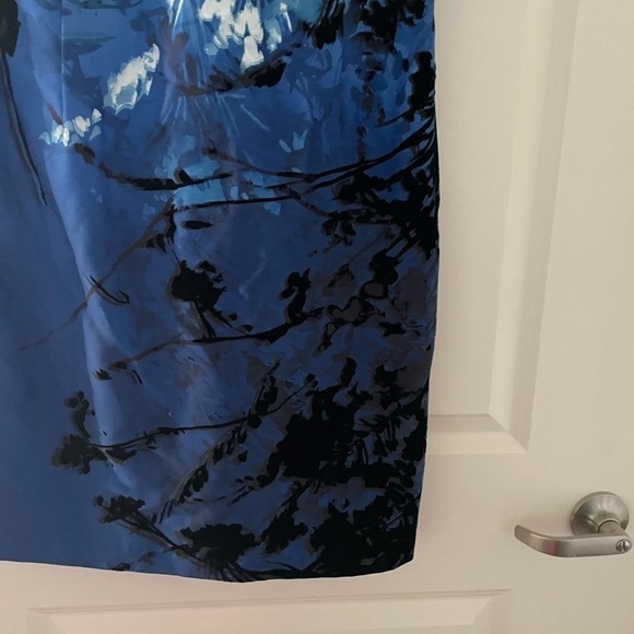 Kay Unger Abstract Floral Velvet Flocked Sheath Dress - Picture 8 of 13